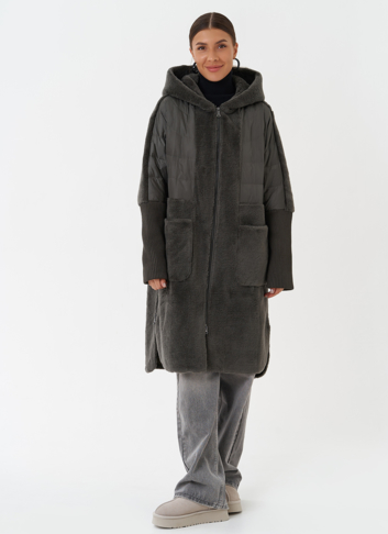 Женское утепленное пальто с капюшоном