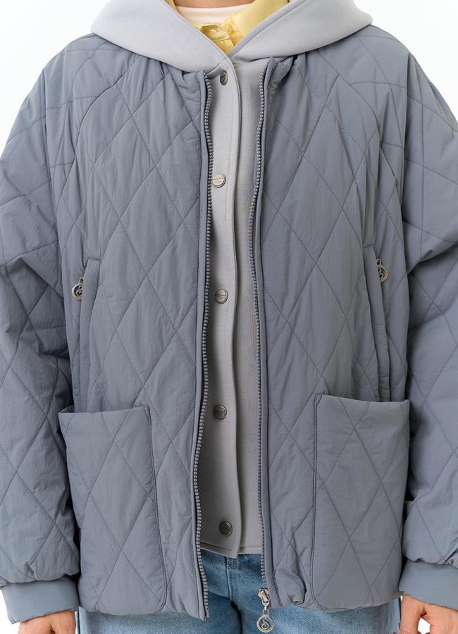 Женская куртка с трикотажным капюшоном модель № 32837 универмаг малина