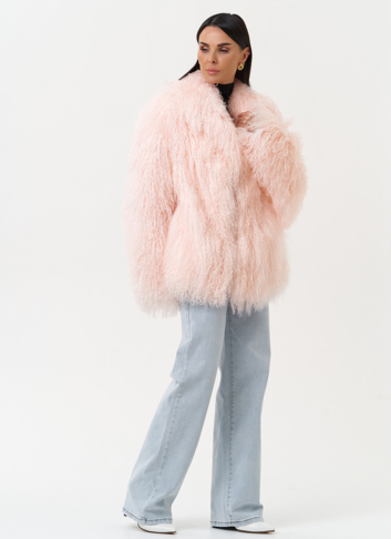 Женская шуба из меха ламы