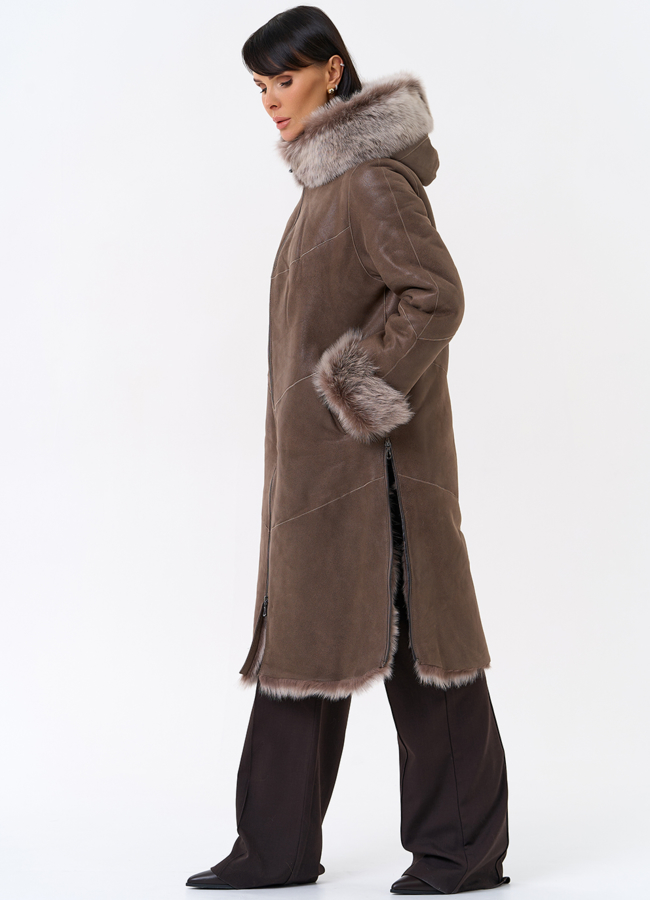 Женская натуральная дубленка с капюшоном модель № 31931 универмаг малина