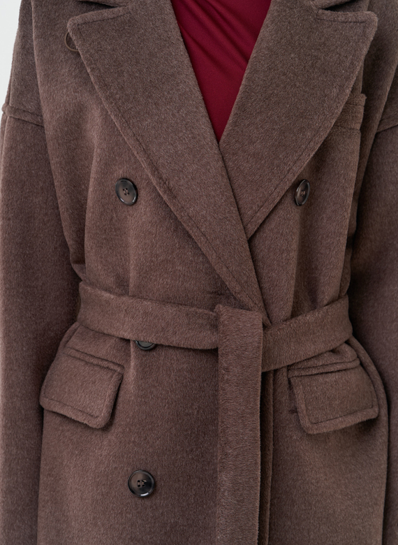 Двубортное женское пальто