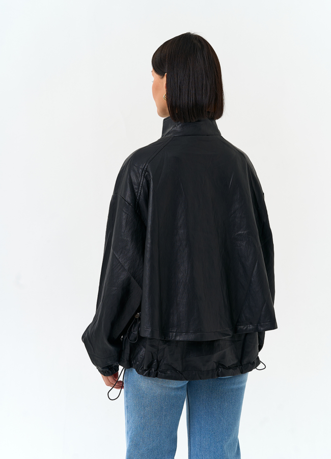 фото Женская объемная куртка из эко кожи модель № 33153