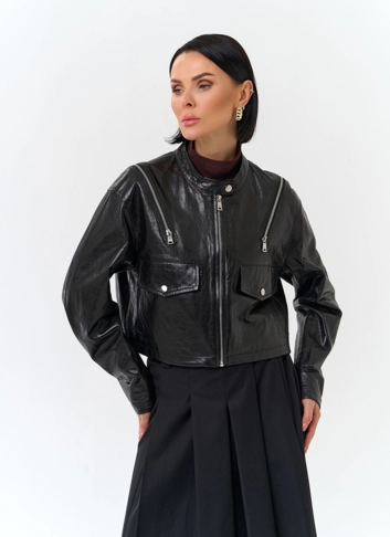 Куртка из натуральной кожи с декоративными молниями