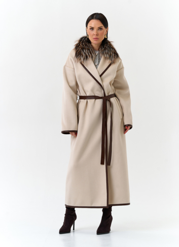 Женское длинное пальто с отделкой из меха лисы