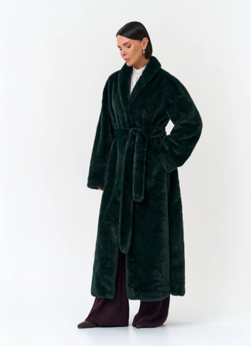 Удлиненная женская дубленка из эко меха