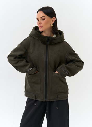 Женская дубленка из эко замши с капюшоном