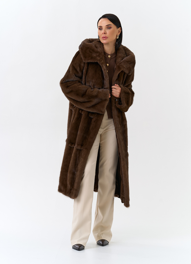 Женская шуба из меха норки с капюшоном  модель № 32107 универмаг малина
