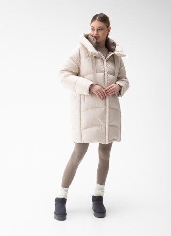 Женский пуховик с капюшоном 