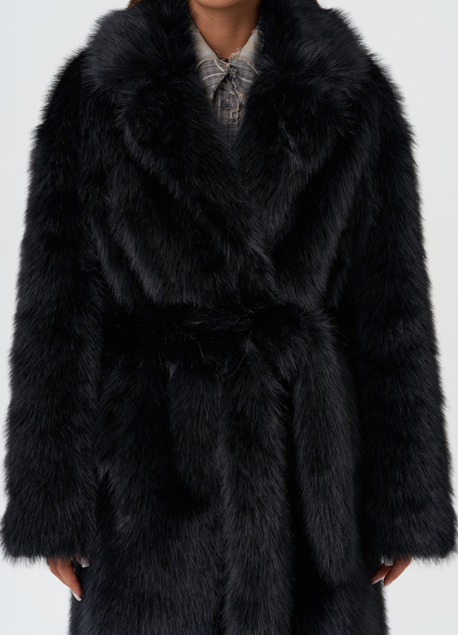 Длинное пальто из эко меха под песца модель № 28689 универмаг малина