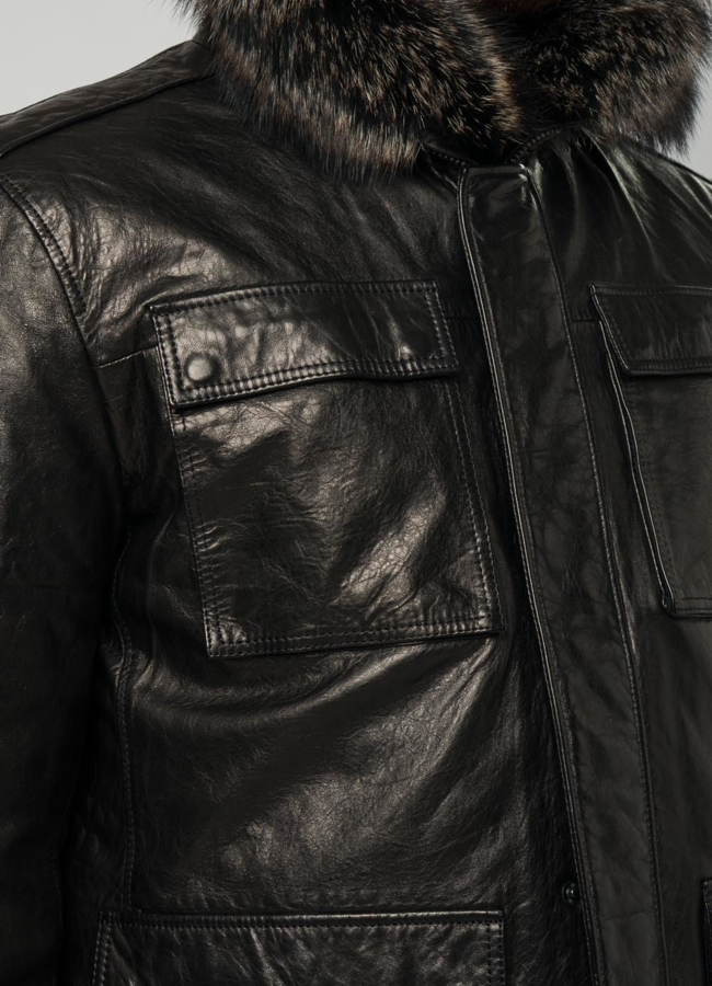 Мужской пуховик из натуральной кожи с капюшоном и отделкой из енота модель № 21923 в рассрочку