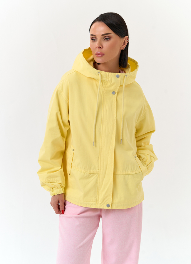 Женская ветровка с капюшоном  модель № 33120 универмаг малина