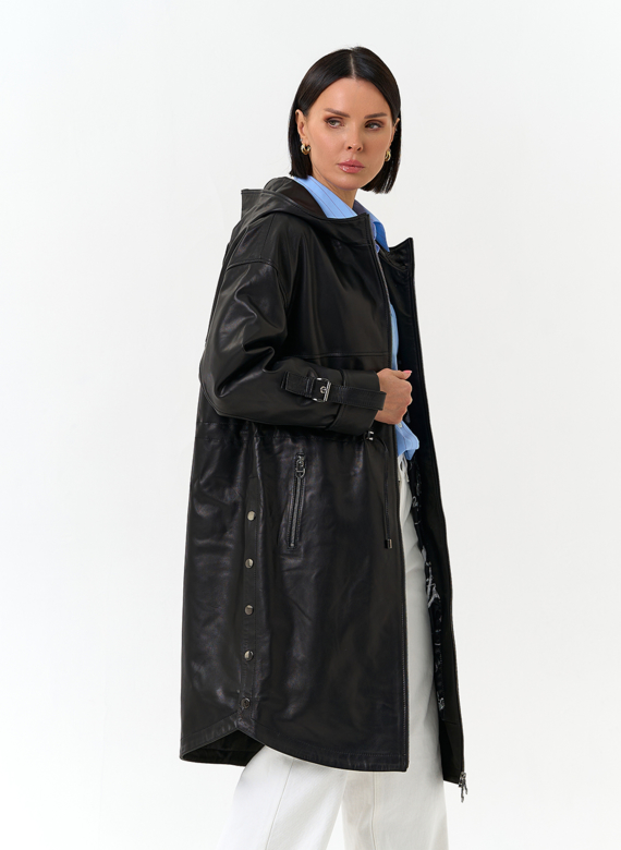Женский плащ из натуральной кожи с капюшоном