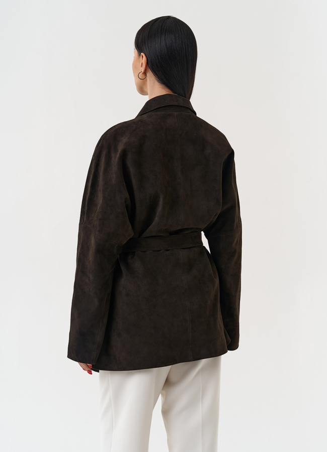 Куртка из натуральной замши коричневого цвета модель № 30400 в рассрочку