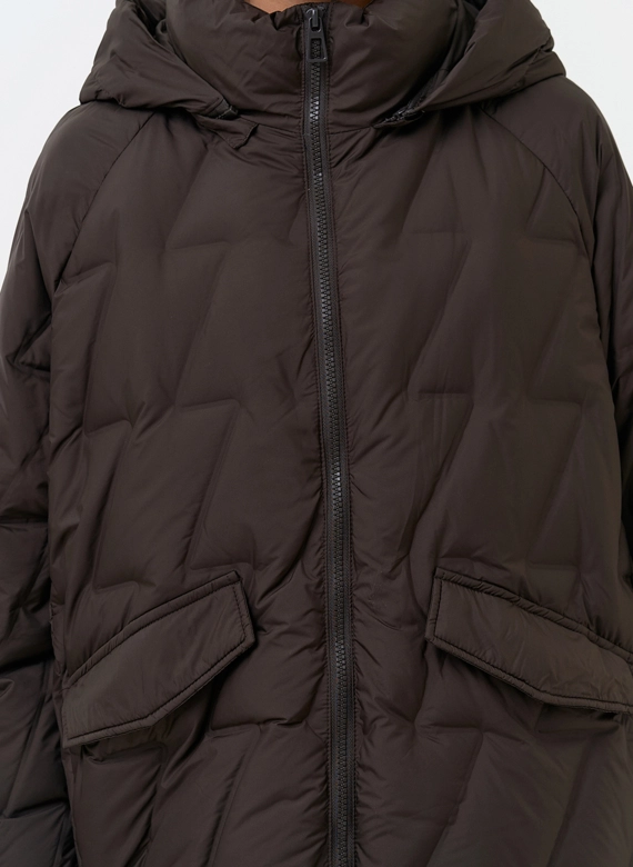 Женская куртка с капюшоном