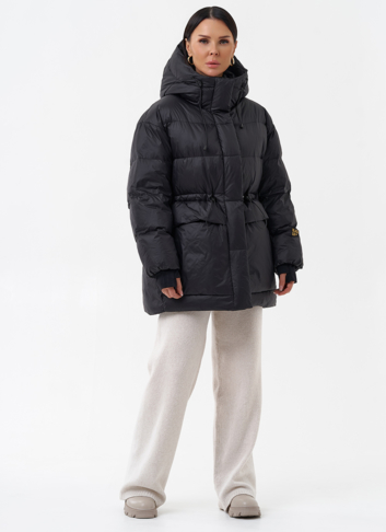 Женский пуховик черного цвета