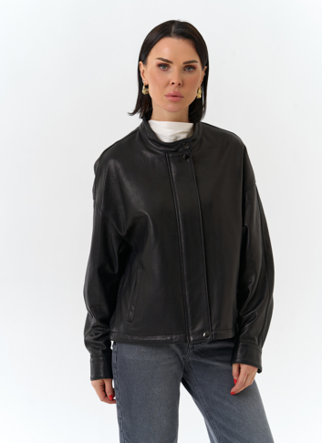 Женская куртка из натуральной кожи