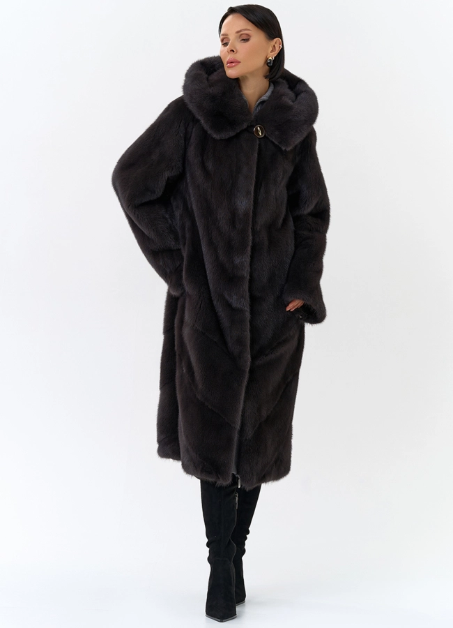 Женская шуба из норки силуэта баллон с капюшоном модель № 24752 меха малина фото