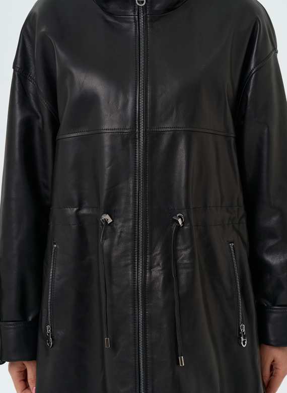 Женский плащ из натуральной кожи с капюшоном