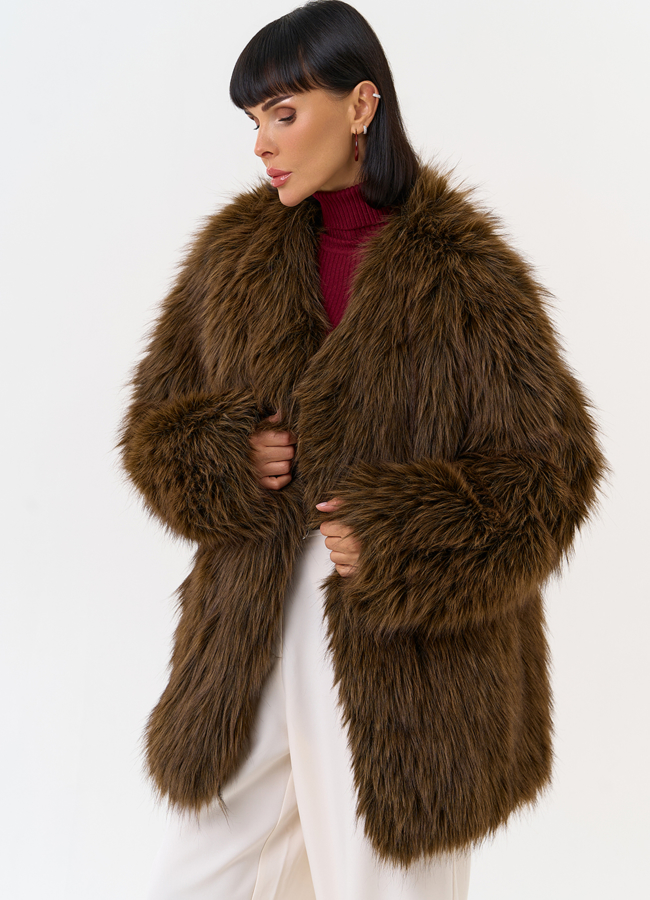 Женская шуба из эко меха с декоративным поясом модель № 31263 универмаг малина