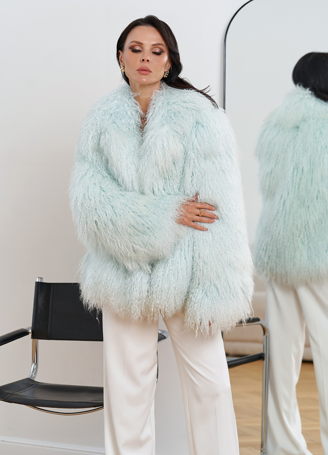 Женская шуба из меха ламы модель № 31040 в рассрочку