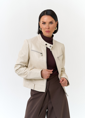 Белая куртка из натуральной кожи Белая куртка из натуральной кожи