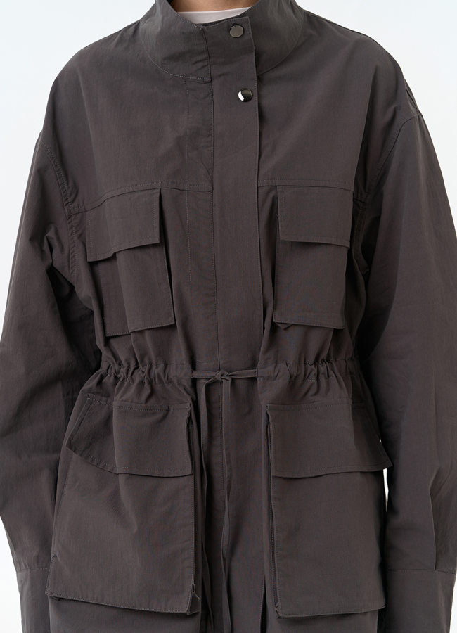 Женская куртка ветровка с накладными карманами модель № 32827 универмаг малина