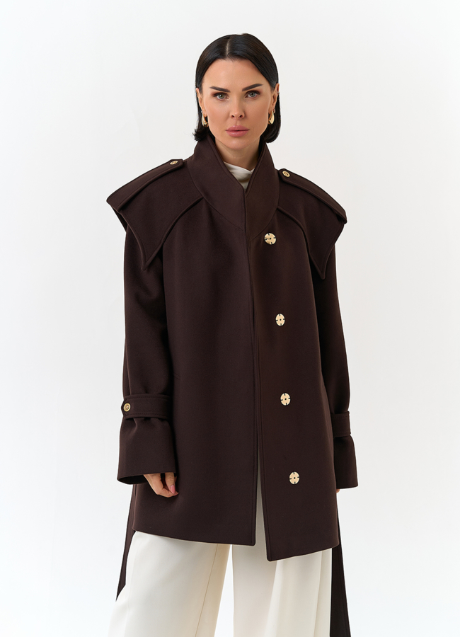 Женское укороченное пальто с акцентными плечами модель № 32854 универмаг малина
